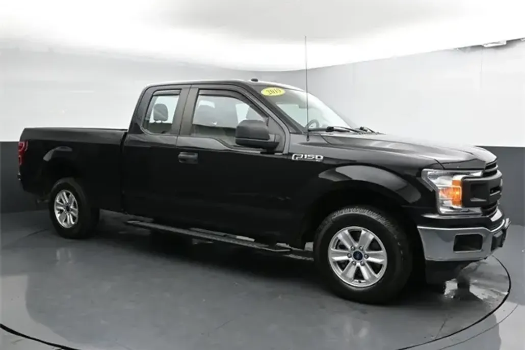 2019 Ford F-150 XL photo 1