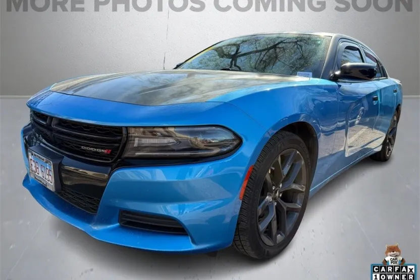 2019 Dodge Charger SXT photo 1