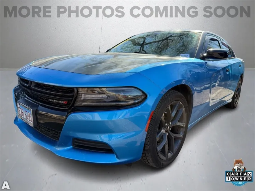 2019 Dodge Charger SXT photo 1