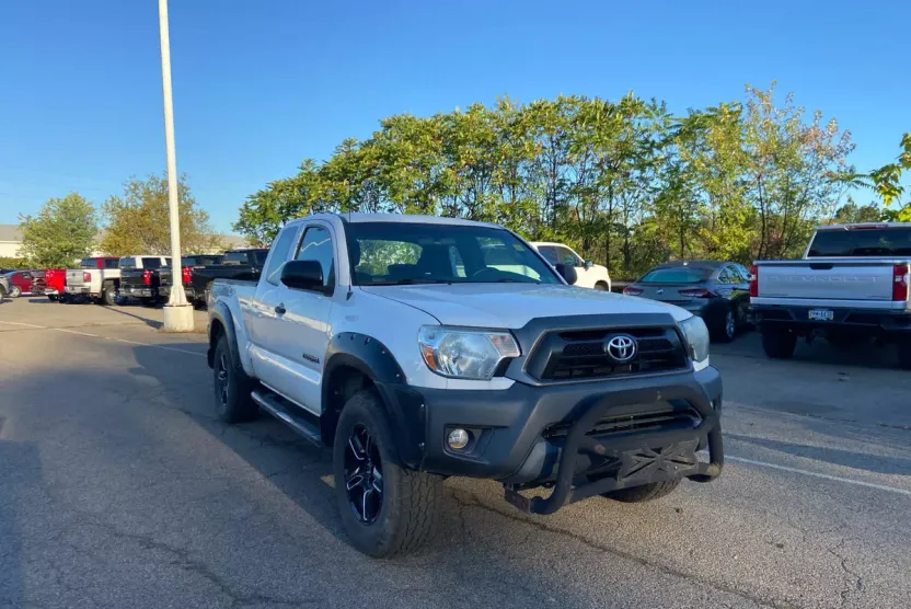 2012 Toyota Tacoma photo 1