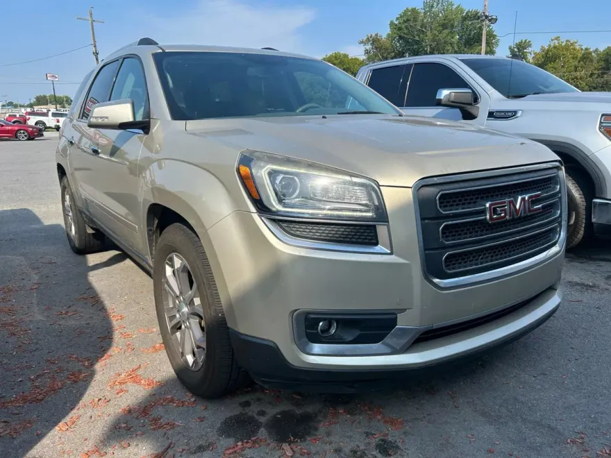 2013 Gmc Acadia SLT photo 1