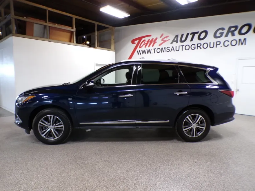 2016 Infiniti QX60 photo 1