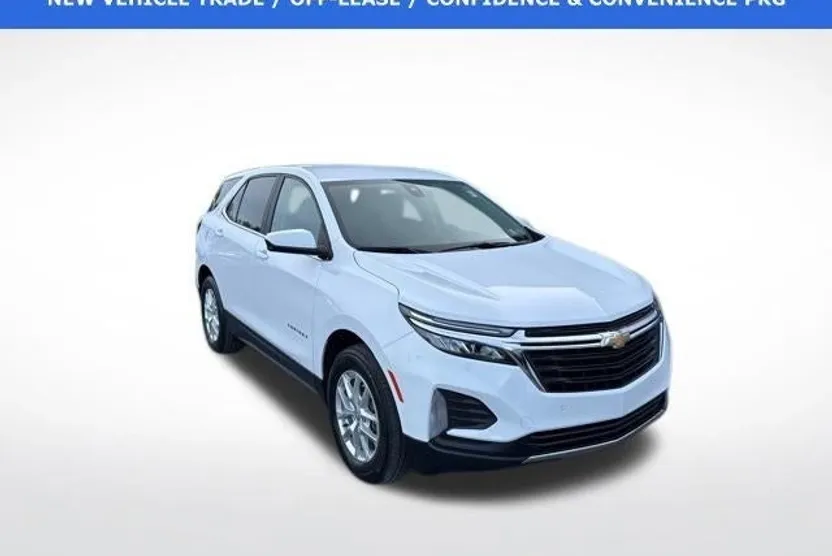 2022 Chevrolet Equinox LT photo 1