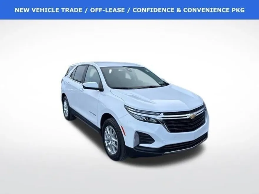2022 Chevrolet Equinox LT photo 1