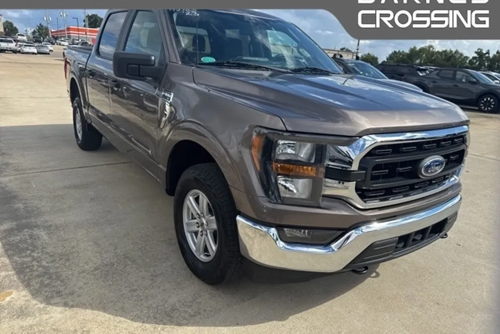 2023 Ford F-150 XLT photo 1
