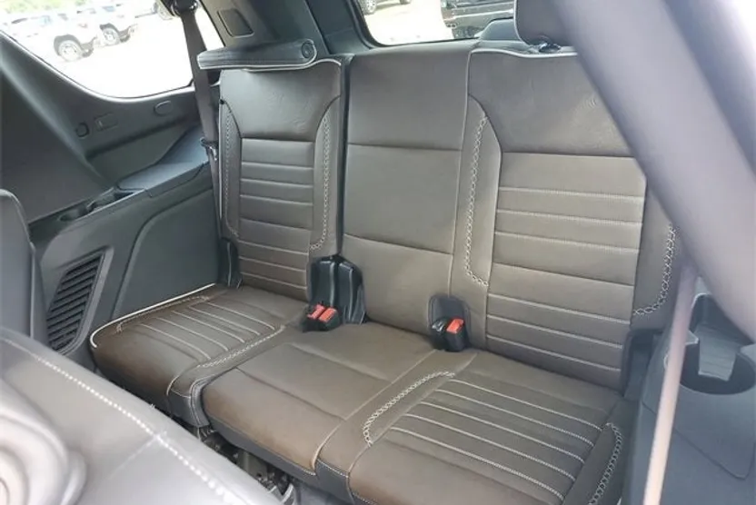 2026 Gmc Yukon Denali Ultimate photo 1