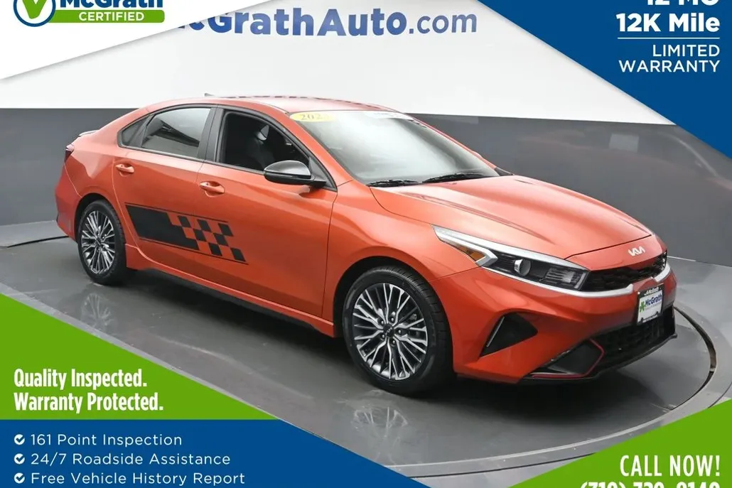 2023 Kia Forte GT-Line photo 1