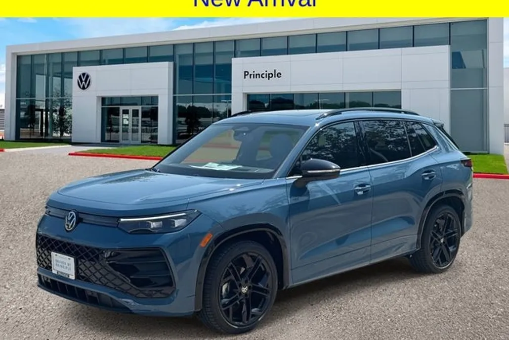 2025 Volkswagen Tiguan SE R-Line Black photo 1