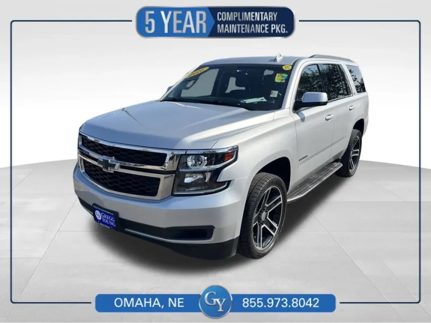 2016 Chevrolet Tahoe LT photo 1