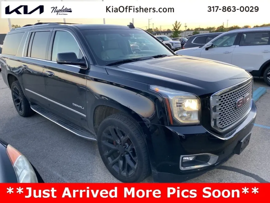 2017 Gmc Yukon XL Denali photo 1