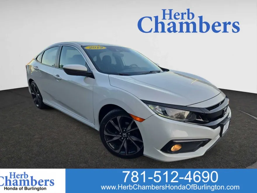 2019 Honda Civic Sport photo 1