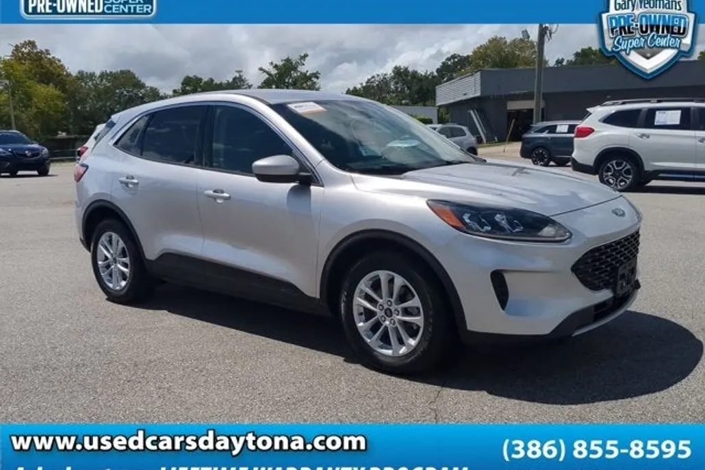 2020 Ford Escape SE photo 1