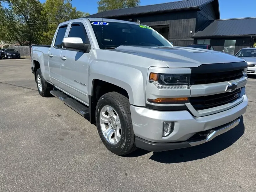 2018 Chevrolet Silverado 1500 photo 1