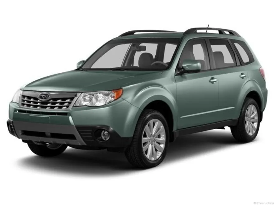 2013 Subaru Forester 2.5X photo 1