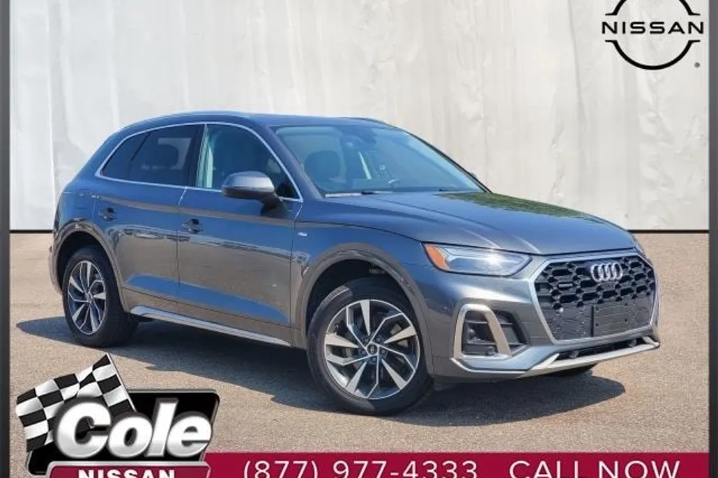 2023 Audi Q5 45 S line Premium photo 1