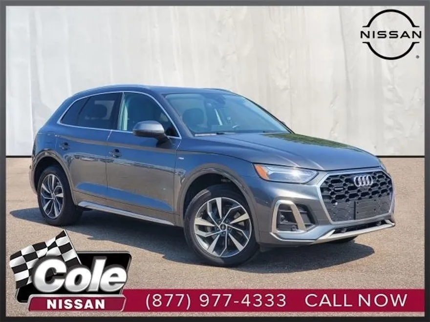 2023 Audi Q5 45 S line Premium photo 1