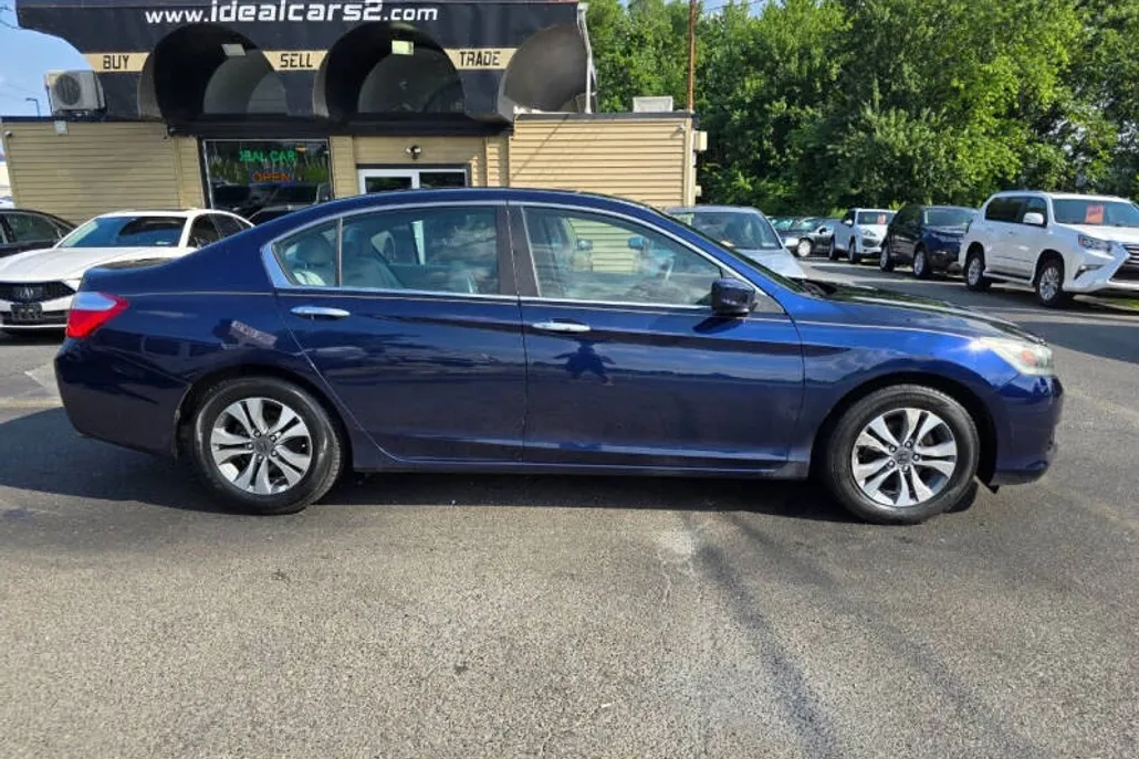 2014 Honda Accord LX photo 1