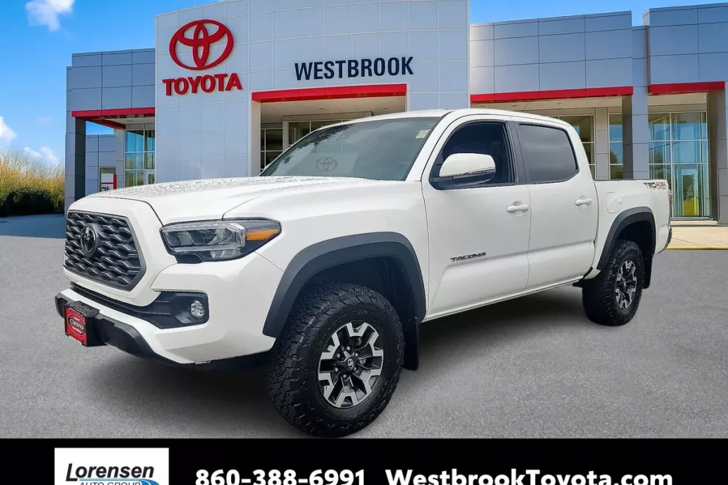 2023 Toyota Tacoma TRD photo 1