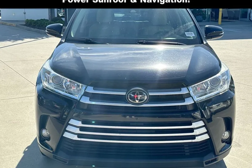 2018 Toyota Highlander XLE photo 1