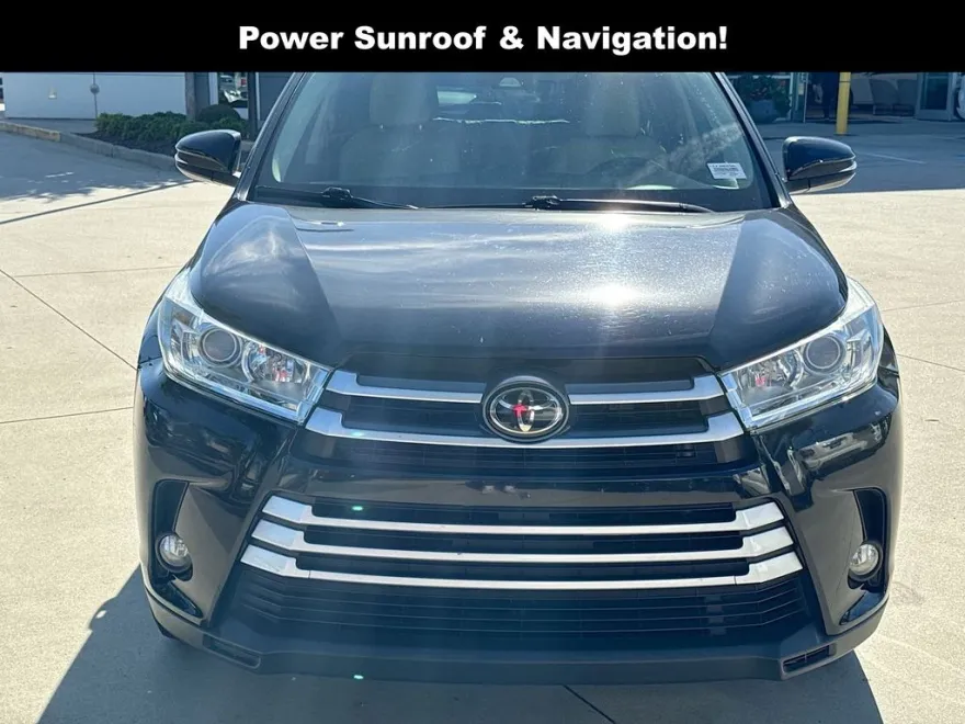 2018 Toyota Highlander XLE photo 1