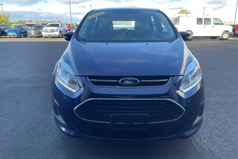 2017 Ford C-Max Hybrid SE photo 1