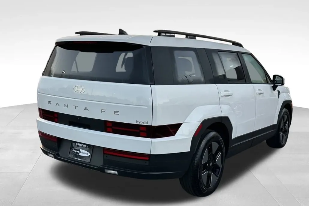 2024 Hyundai Santa Fe SEL photo 1
