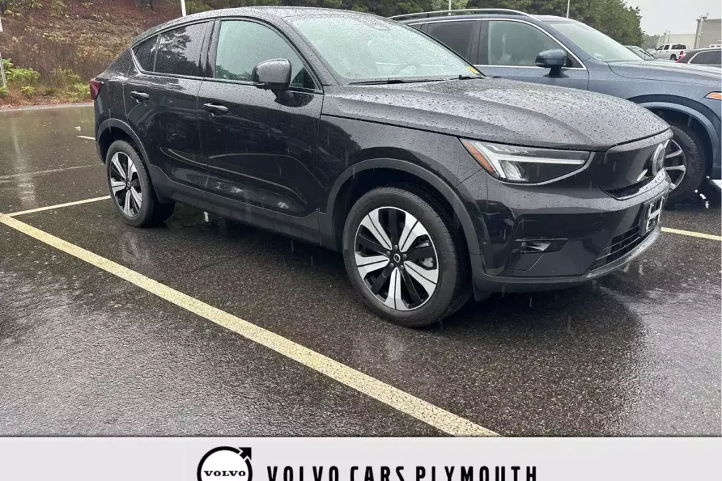 2023 Volvo C40 Recharge Plus photo 1