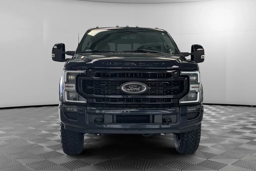 2021 Ford F-250 Lariat Tremor photo 1