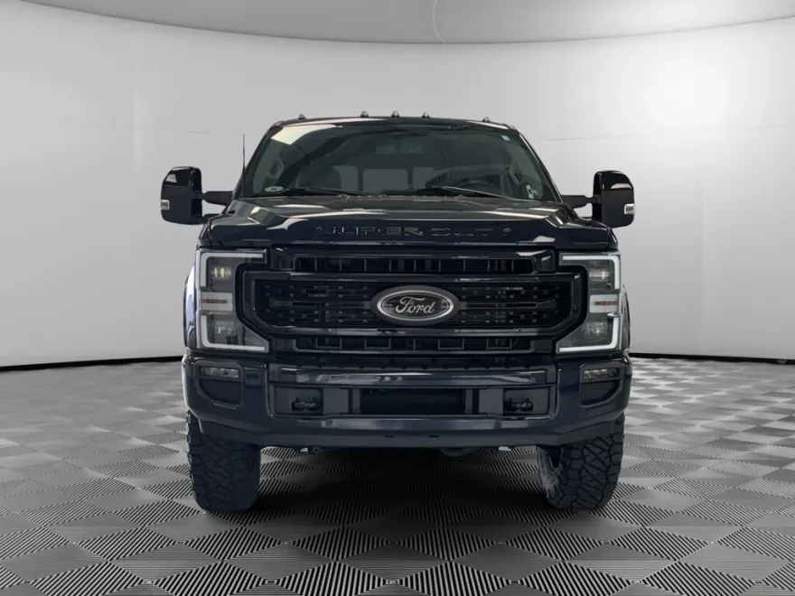 2021 Ford F-250 Lariat Tremor photo 1