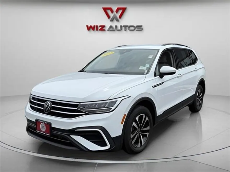 2023 Volkswagen Tiguan S photo 1