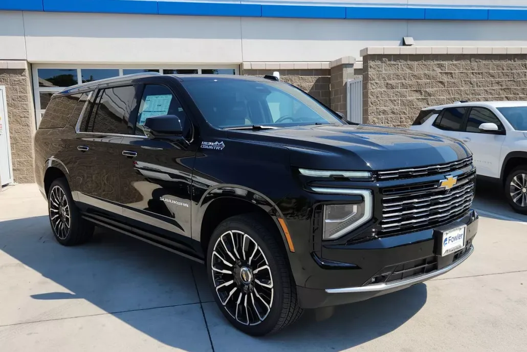 2025 Chevrolet Suburban High Country photo 1