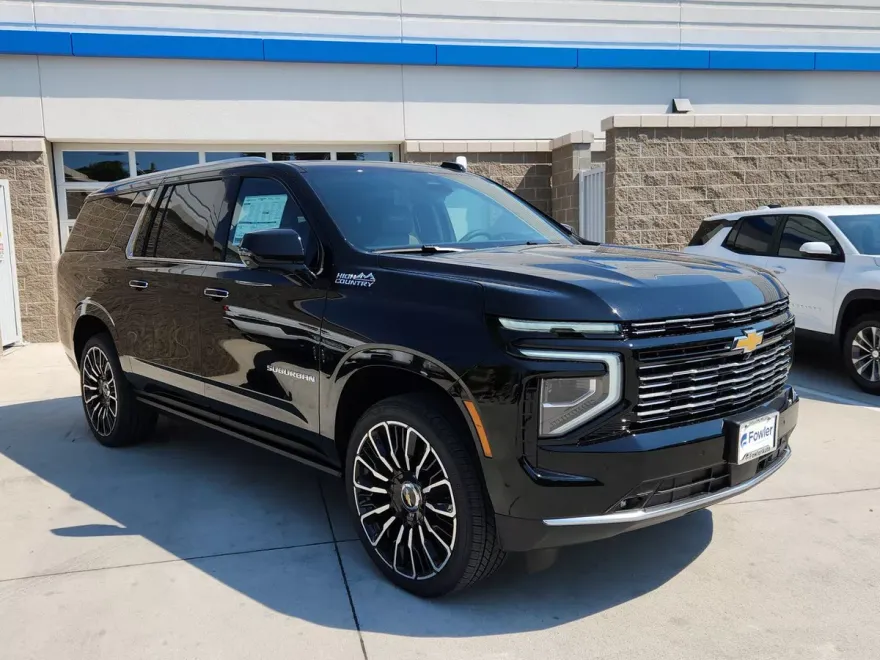 2025 Chevrolet Suburban High Country photo 1