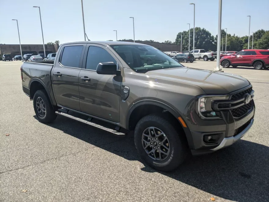 2025 Ford Ranger XLT photo 1