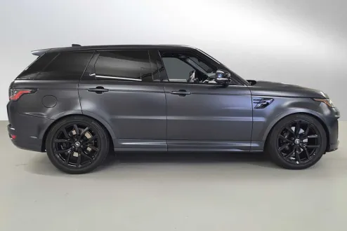 2018 Land Rover Range Rover Sport SVR photo 2