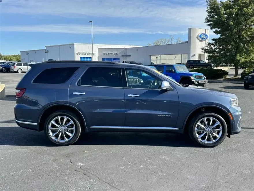 2021 Dodge Durango Citadel photo 1