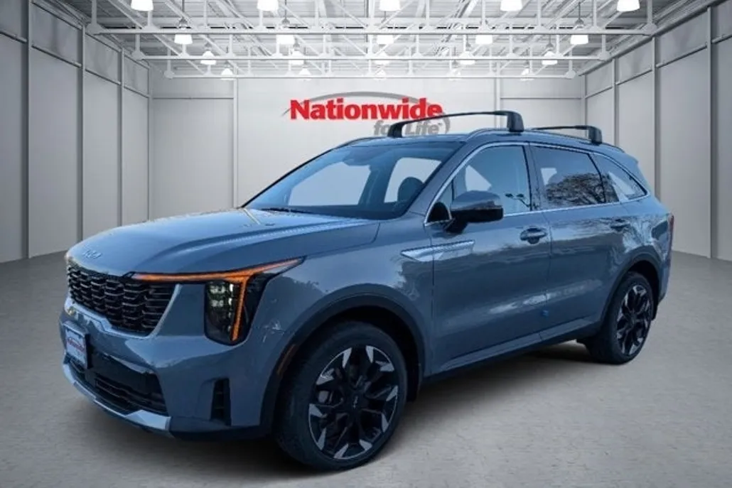2025 Kia Sorento EX photo 1