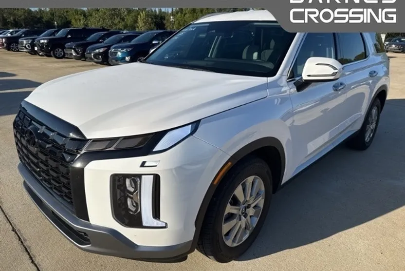 2025 Hyundai Palisade SEL photo 1