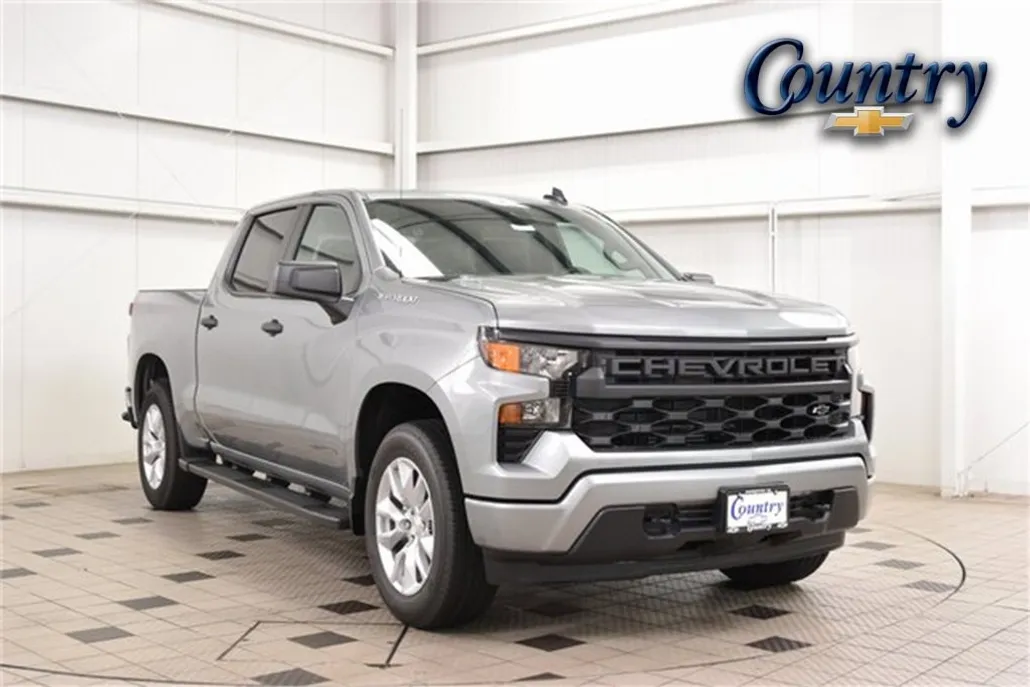 2025 Chevrolet Silverado 1500 Custom photo 1