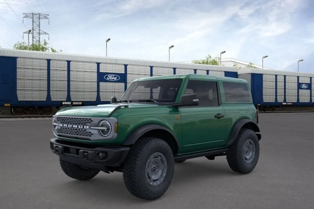 2025 Ford Bronco Badlands photo 1