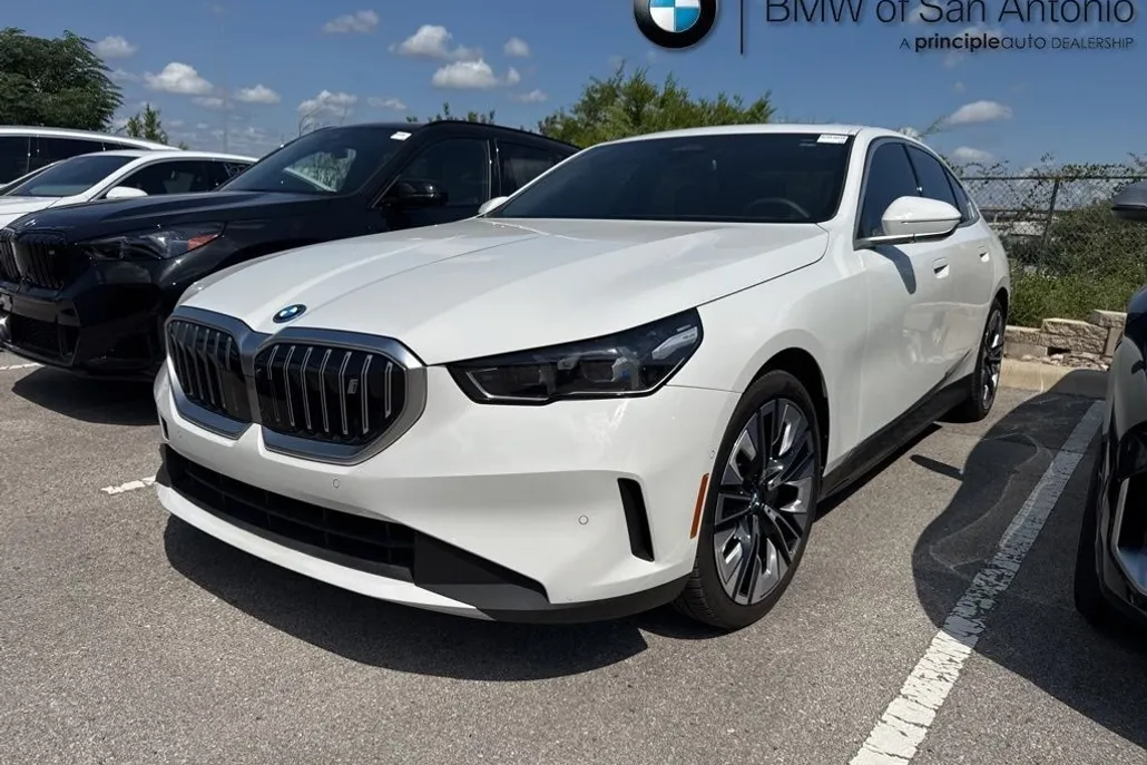 2024 Bmw i5 eDrive40 photo 1