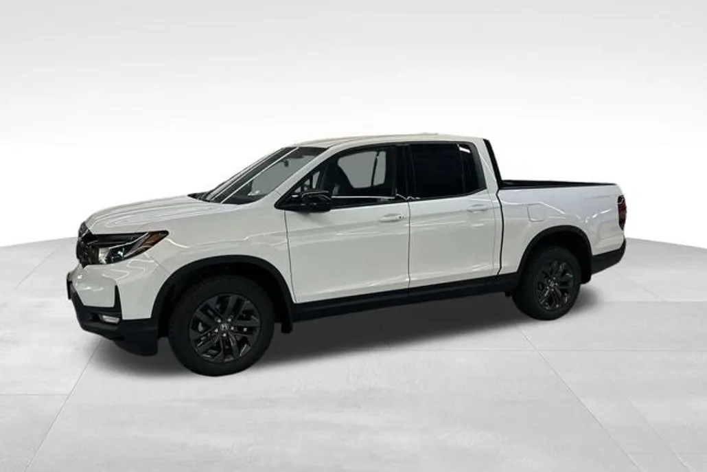 2025 Honda Ridgeline Sport photo 1