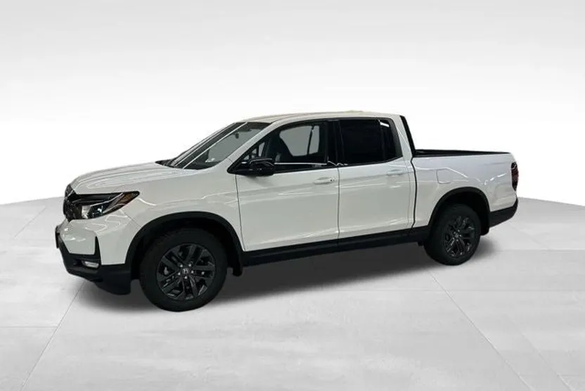 2025 Honda Ridgeline Sport photo 1