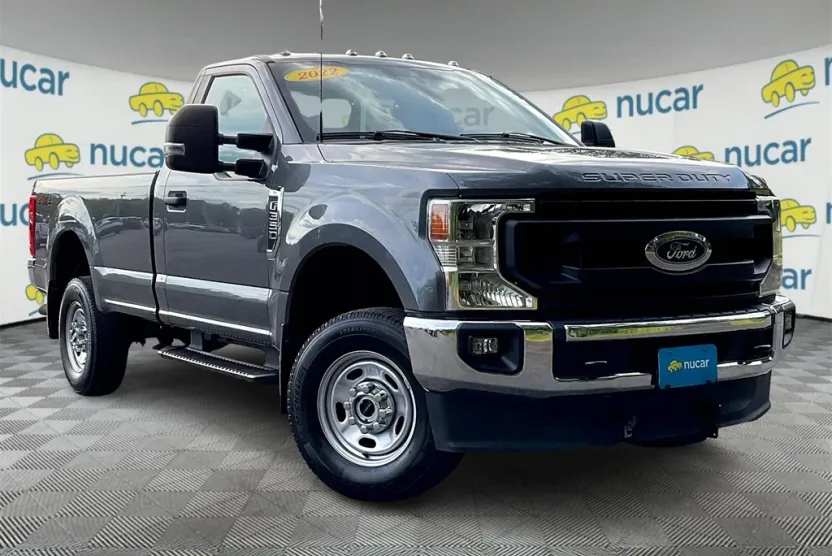 2022 Ford F-350 XL photo 1