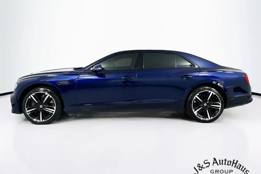 2021 Bentley Flying Spur W12 photo 1
