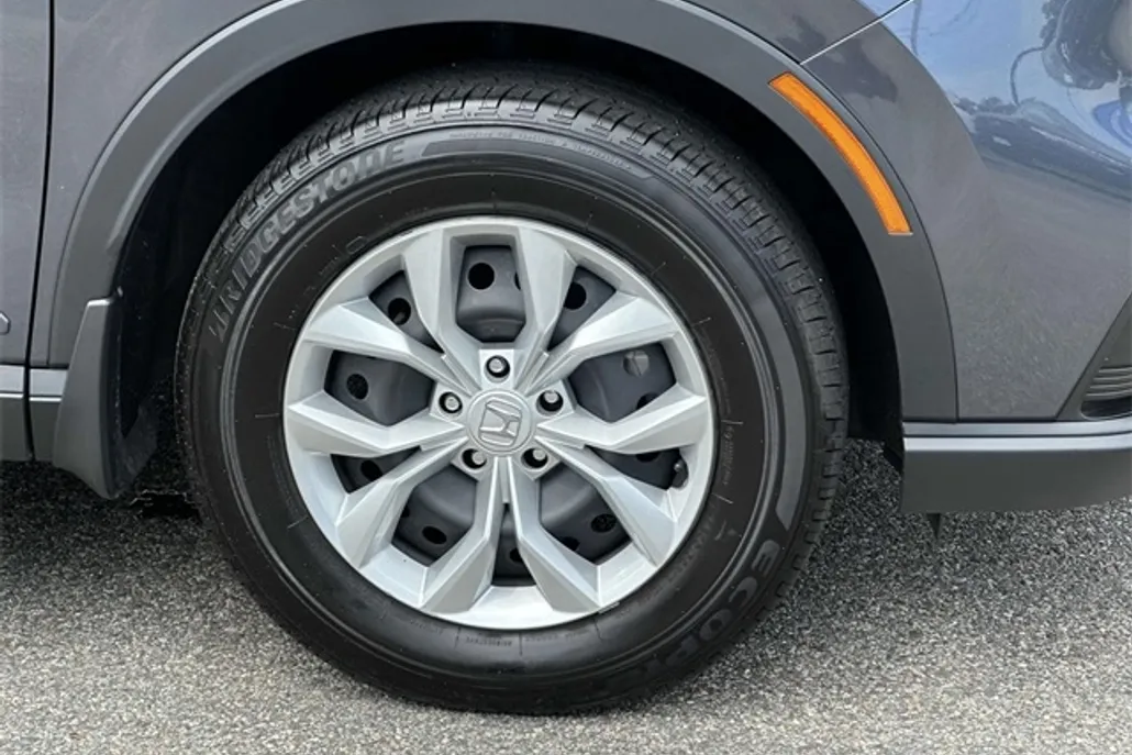 2025 Honda CR-V LX photo 1