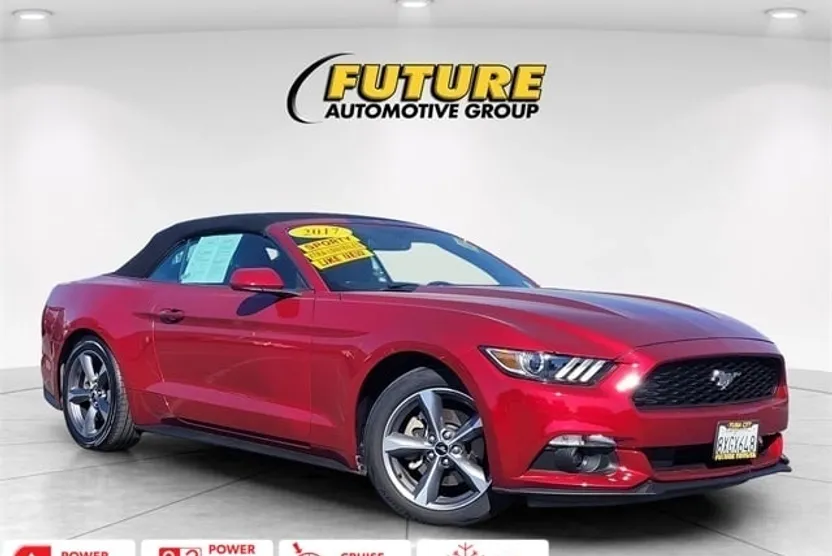 2017 Ford Mustang V6 Convertible photo 1