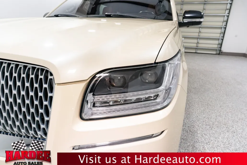 2018 Lincoln Navigator Reserve photo 1