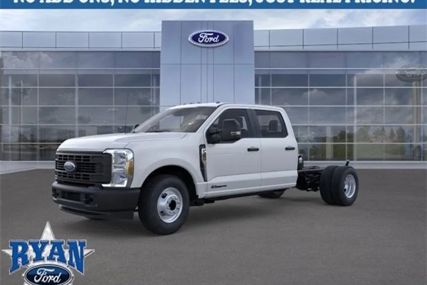 2026 Ford F-350 XL photo 1