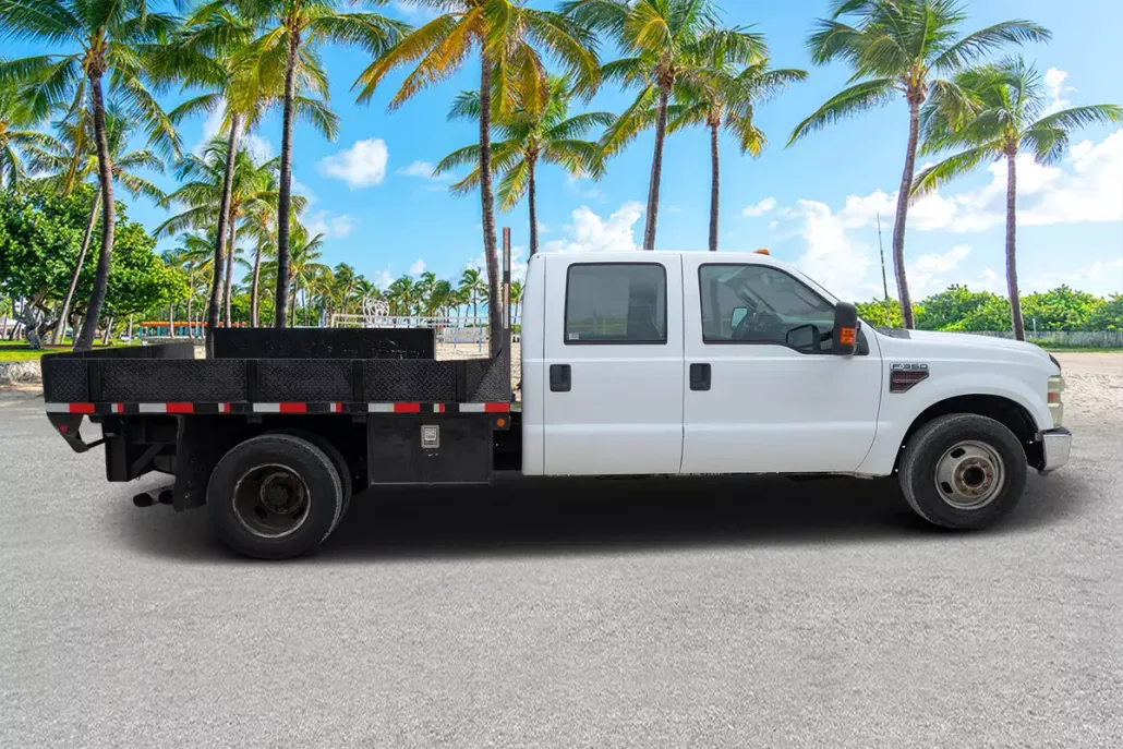 2009 Ford F-350 XL photo 1