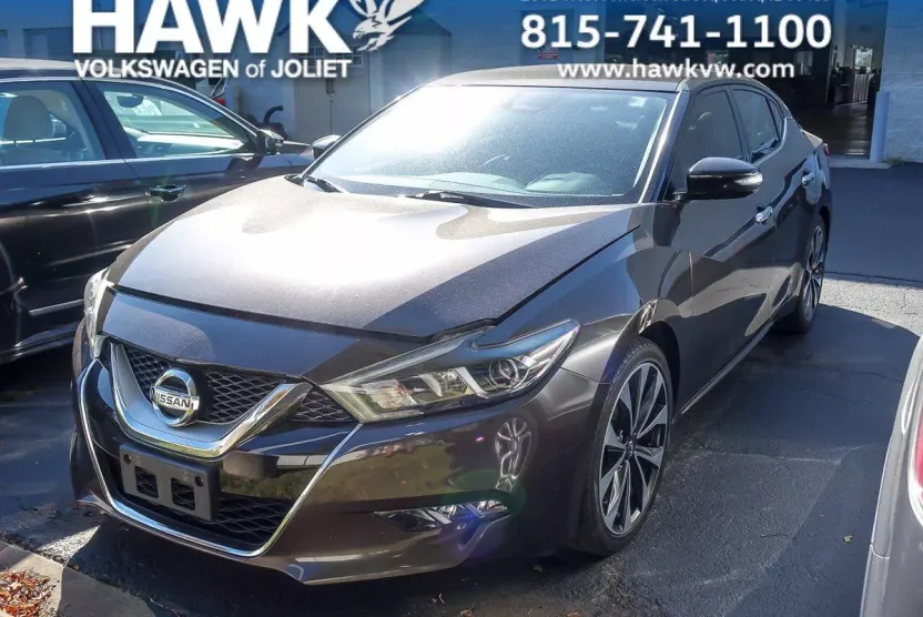 2016 Nissan Maxima SR photo 1